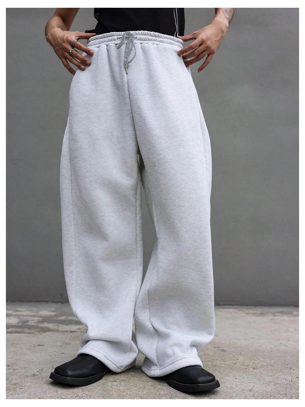 Men's Baggy Cargo Joggers
